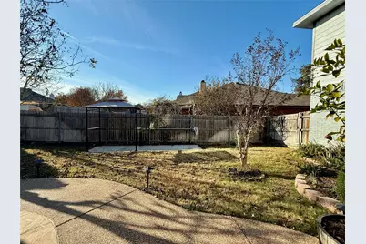 208 Oxford Drive, Roanoke, TX 76262 - Photo 21