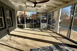 208 Oxford Dr, Roanoke, TX 76262 - Photo 17