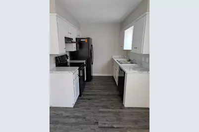 5649 Conroy Street, Fort Worth, TX 76134 - Photo 5