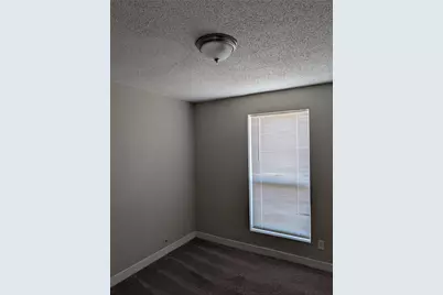 5649 Conroy Street, Fort Worth, TX 76134 - Photo 9