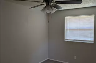 5649 Conroy St, Fort Worth, TX 76134 - Photo 11