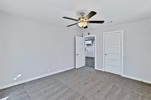 907 Main St, Ennis, TX 75119 - Photo 13