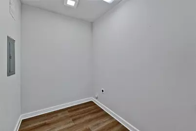 907 Main Street, Ennis, TX 75119 - Photo 19