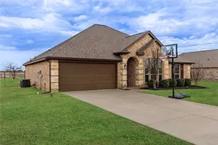 103 Pecos St, Bells, TX 75414 - Photo 3