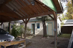 3912 Valentine St, Fort Worth, TX 76107 - Photo 11