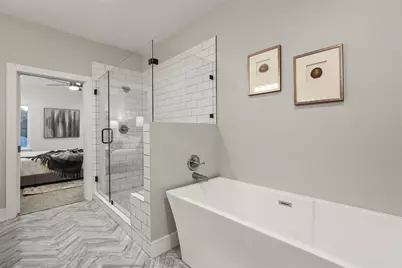 933 W 8th Street, Dallas, TX 75208 - Photo 25