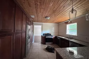 2906 Tanglewood Dr, Commerce, TX 75428 - Photo 9