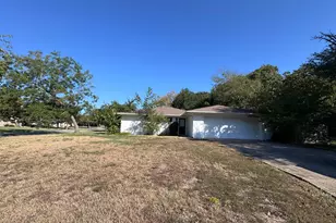 2906 Tanglewood Dr, Commerce, TX 75428 - Photo 21