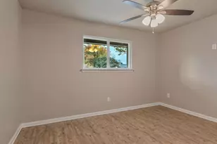 760 Ponderosa Dr, Hurst, TX 76053 - Photo 15