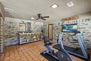 2202 Lakeforest Dr, Weatherford, TX 76087 - Photo 13