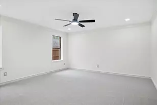 62 Legend Rd, Benbrook, TX 76132 - Photo 13