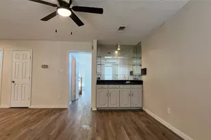 716 Violet Ct, Mesquite, TX 75150 - Photo 7