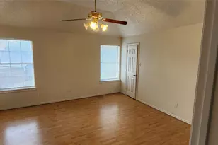 716 Violet Ct, Mesquite, TX 75150 - Photo 13