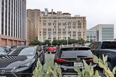 1122 Jackson Street #615, Dallas, TX 75202 - Photo 21