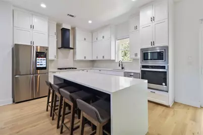 4136 Mart Street, Dallas, TX 75212 - Photo 9