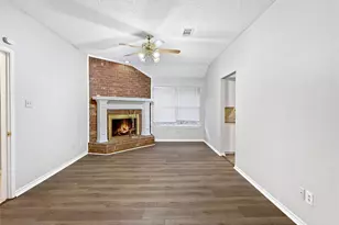 6913 Battle Creek Dr, Rowlett, TX 75089 - Photo 5