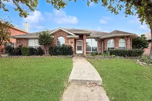 6913 Battle Creek Dr, Rowlett, TX 75089 - Photo 1
