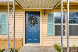 47 Donald Ct, Hurst, TX 76053 - Photo 3