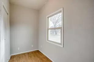 47 Donald Ct, Hurst, TX 76053 - Photo 11