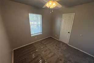 105 Southland Dr, Sanger, TX 76266 - Photo 11