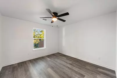 2004 W 2nd Avenue, Corsicana, TX 75110 - Photo 27