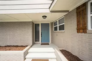 812 E 1st, Hughes Springs, TX 75656 - Photo 5