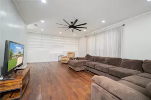 812 E 1st, Hughes Springs, TX 75656 - Photo 13