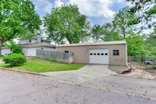 2601 Arapaho Cir, Denison, TX 75020 - Photo 3