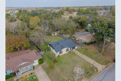 203 Leighton Drive, Terrell, TX 75160 - Photo 5