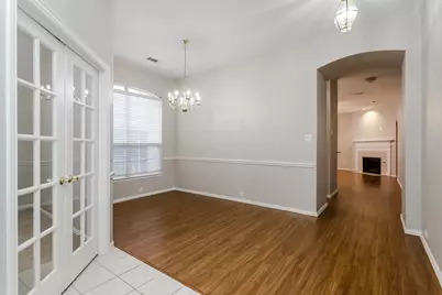 2450 Streamside Court, Frisco, TX 75036 - Photo 5