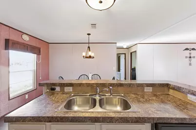 1409 South Drive, Venus, TX 76084 - Photo 11