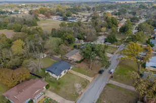 203 Leighton Dr, Terrell, TX 75160 - Photo 5