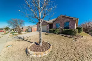 2806 Quarter Horse Ln, Celina, TX 75009 - Photo 17