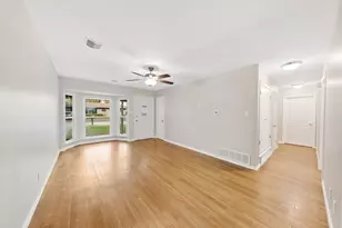 753 Cullum Ave, Hurst, TX 76053 - Photo 3