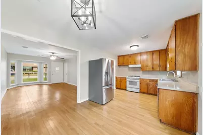 753 Cullum Avenue, Hurst, TX 76053 - Photo 11