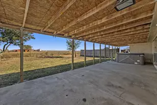 1101 Savanh St, Venus, TX 76084 - Photo 25