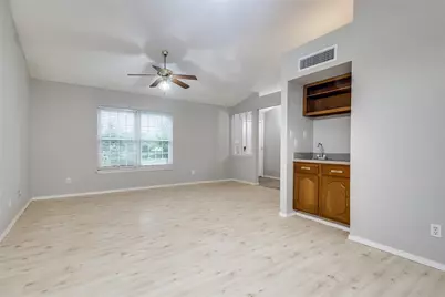 3029 Yorkshire Court, Flower Mound, TX 75028 - Photo 3