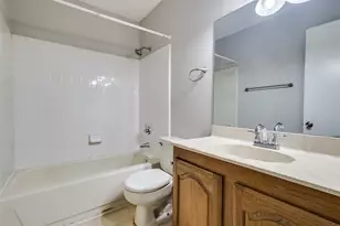 3029 Yorkshire Ct, Flower Mound, TX 75028 - Photo 11