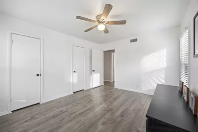 5025 Stephanie Drive, Haltom City, TX 76117 - Photo 15