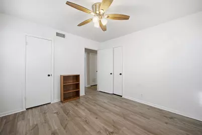 5025 Stephanie Drive, Haltom City, TX 76117 - Photo 17