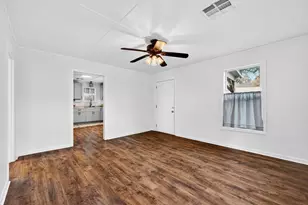 1710 W Crawford St, Denison, TX 75020 - Photo 7