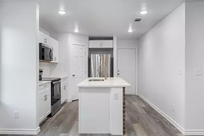 2004 W 2nd Avenue, Corsicana, TX 75110 - Photo 11