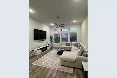 8628 Spindletop Drive, Fort Worth, TX 76120 - Photo 7