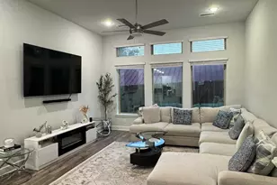 8628 Spindletop Dr, Fort Worth, TX 76120 - Photo 7