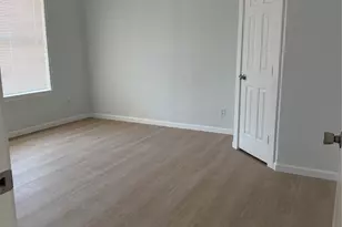 404 W Elm St, Whitewright, TX 75491 - Photo 5