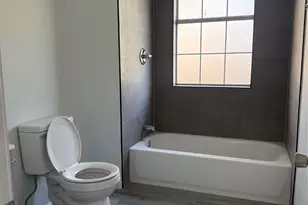 404 W Elm St, Whitewright, TX 75491 - Photo 7