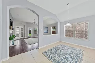 11913 Summer Springs Dr, Frisco, TX 75036 - Photo 9