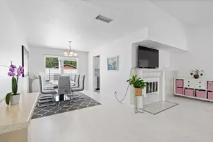 3910 Acorn Green Dr, Garland, TX 75043 - Photo 5