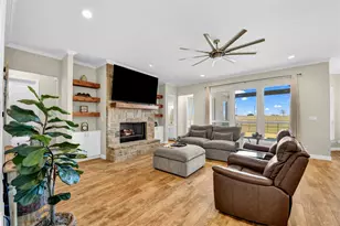 2011 Perkins Ln, Weatherford, TX 76088 - Photo 7