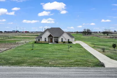 2011 Perkins Lane, Weatherford, TX 76088 - Photo 1